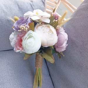 Lila ve Mor Karışık Gelin Çiçeği ve Damat yaka çiçeğı